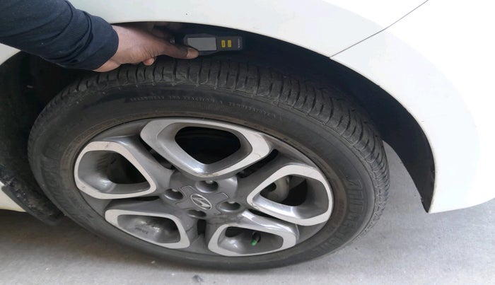 2019 Hyundai Elite i20 SPORTZ PLUS 1.2 DUAL TONE, Petrol, Manual, 22,328 km, tyre