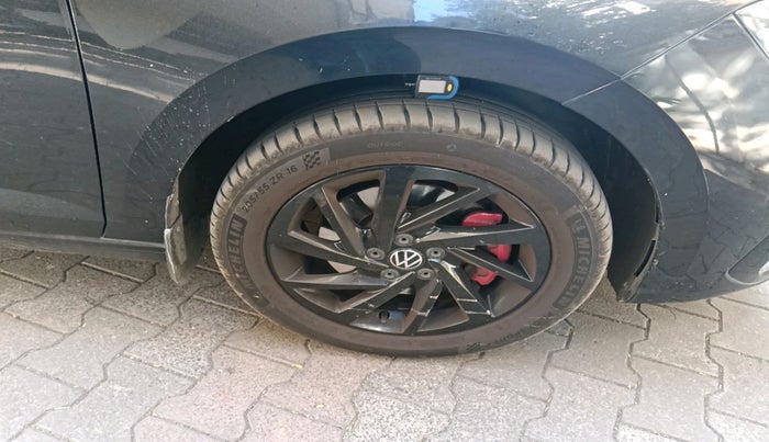 2023 Volkswagen VIRTUS GT PLUS TSI 1.5 EVO DSG, Petrol, Automatic, 25,948 km, tyre