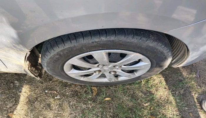 2013 Hyundai Eon MAGNA +, Petrol, Manual, 48,256 km, tyre