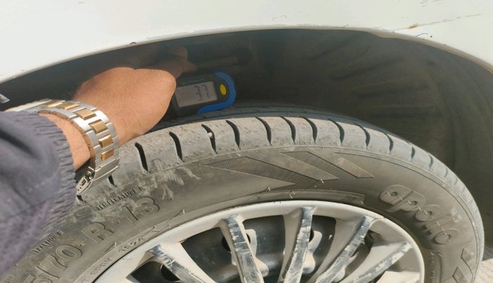 2015 Maruti Wagon R 1.0 LXI, Petrol, Manual, 1,26,421 km, tyre