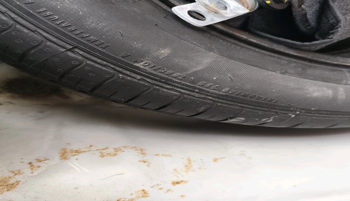 2021 KIA SONET HTX 1.0 IMT, Petrol, Manual, 33,994 km, tyre