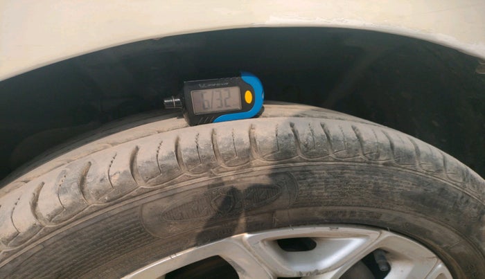 2015 Ford Ecosport TITANIUM 1.5L PETROL, Petrol, Manual, 62,996 km, tyre