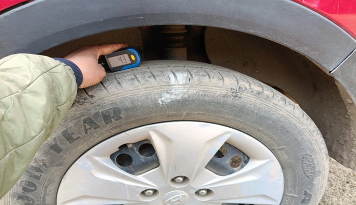 2017 Hyundai Creta E 1.6 PETROL, Petrol, Manual, 65,338 km, tyre