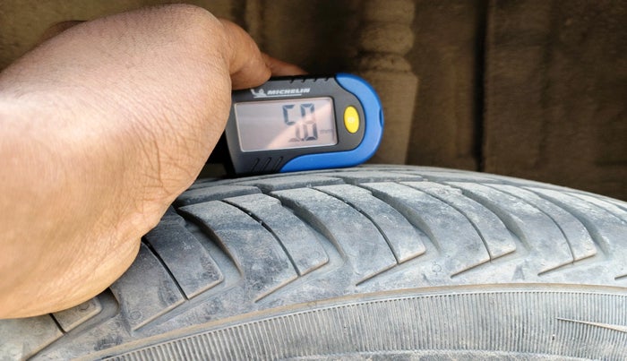 2016 Renault Kwid RXT 0.8, Petrol, Manual, 37,731 km, tyre