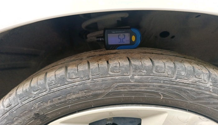 2013 Maruti Wagon R 1.0 VXI, Petrol, Manual, 30,866 km, tyre