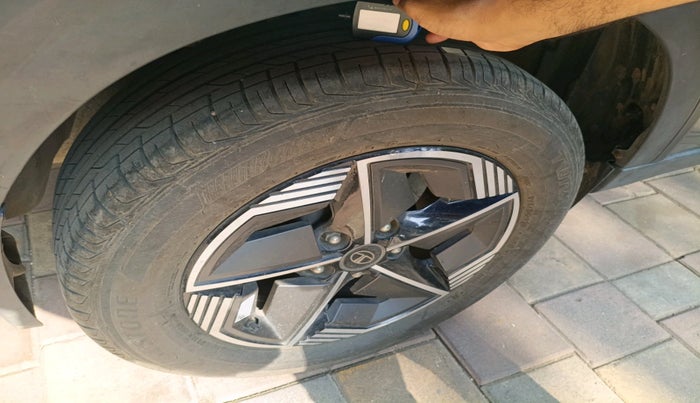 2024 Tata NEXON CREATIVE+ AMT 1.2 PETROL, Petrol, Automatic, 13,122 km, tyre