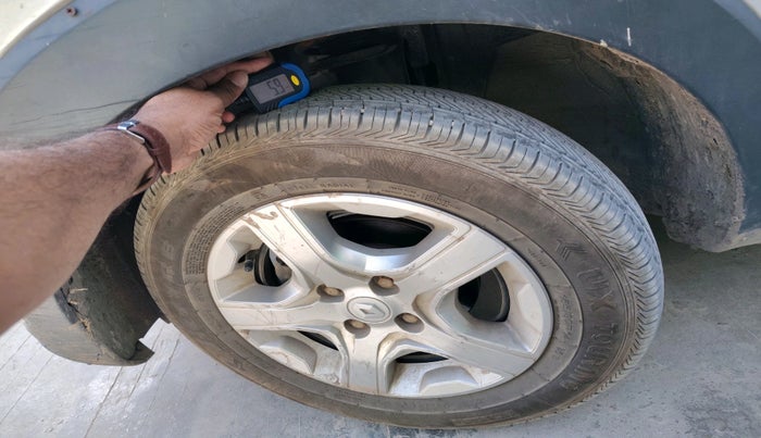 2019 Renault TRIBER RXZ, Petrol, Manual, 57,831 km, tyre