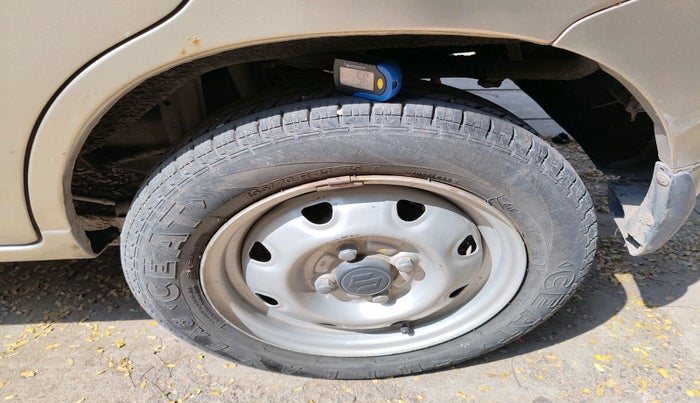 2012 Maruti Alto K10 LXI, Petrol, Manual, 55,868 km, tyre