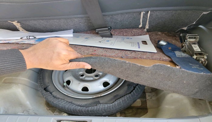 2012 Maruti Alto K10 LXI, Petrol, Manual, 55,868 km, tyre