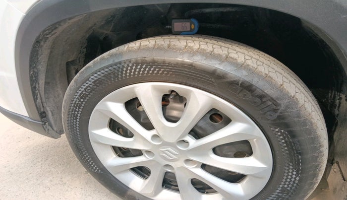 2024 Maruti Grand Vitara DELTA SMART HYBRID, Petrol, Manual, 8,357 km, tyre