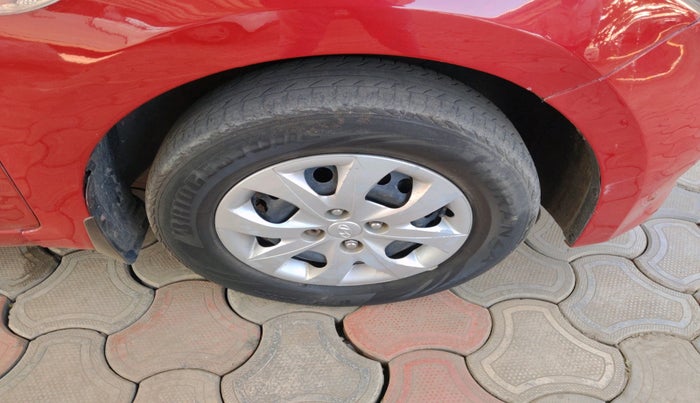 2015 Hyundai Elite i20 MAGNA 1.2, Petrol, Manual, 74,895 km, tyre