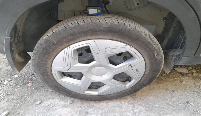 2024 Tata NEXON PURE 1.2 PETROL, Petrol, Manual, 13,364 km, tyre