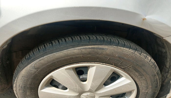 2013 Maruti Swift Dzire VXI, Petrol, Manual, 43,214 km, tyre