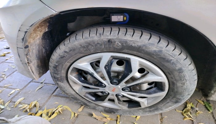 2014 Honda Amaze 1.2L I-VTEC E, Petrol, Manual, 1,44,338 km, tyre