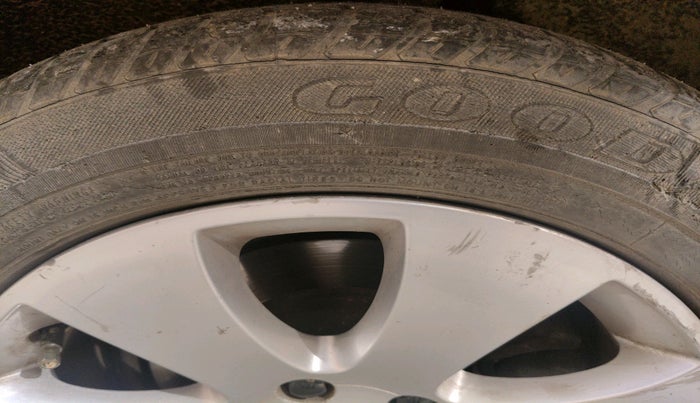 2010 Skoda Superb ELEGANCE 1.8 TSI AT, Petrol, Automatic, 68,069 km, tyre