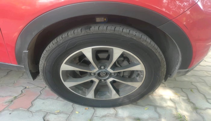 2020 Tata NEXON XZ PLUS (O) DIESEL DUAL TONE, Diesel, Manual, 57,637 km, tyre