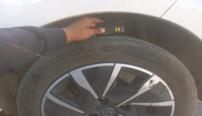 2025 Tata TIGOR XZ PETROL, Petrol, Manual, 10,230 km, tyre