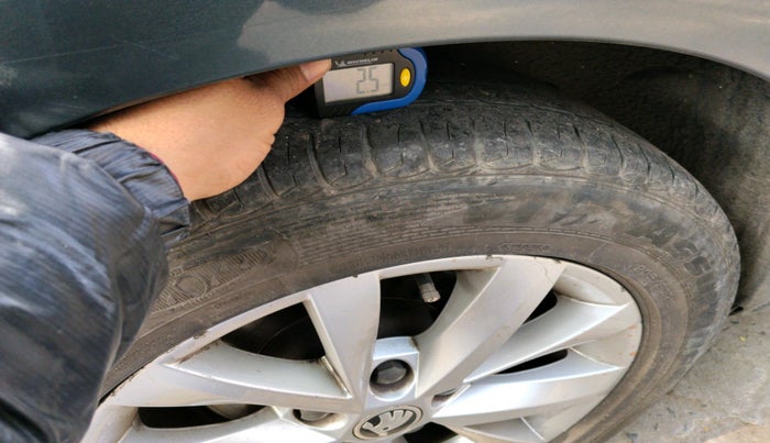 2018 Skoda Octavia L&K 1.8 TSI AT, Petrol, Automatic, 1,11,491 km, tyre