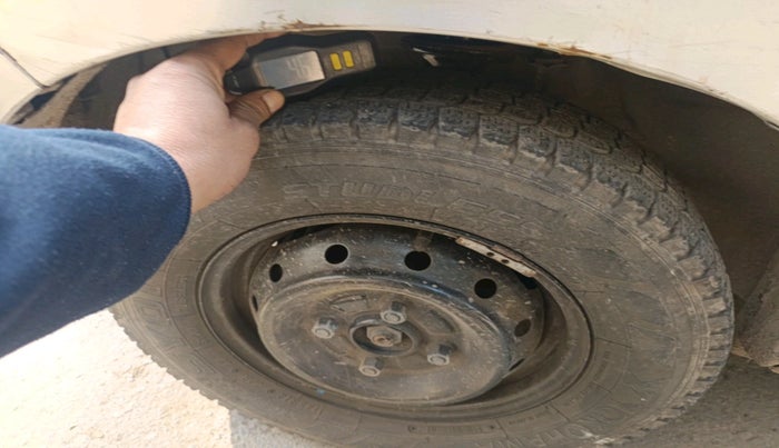 2014 Maruti Alto 800 LXI, Petrol, Manual, 96,496 km, tyre