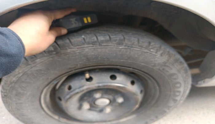 2014 Maruti Alto 800 LXI, Petrol, Manual, 96,496 km, tyre