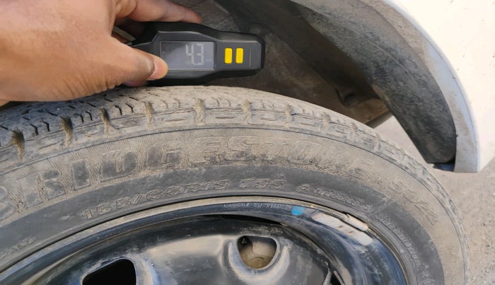 2016 Maruti Alto K10 VXI, Petrol, Manual, 30,707 km, tyre