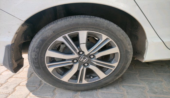 2019 Honda City 1.5L I-VTE V CVT, Petrol, Automatic, 44,895 km, tyre