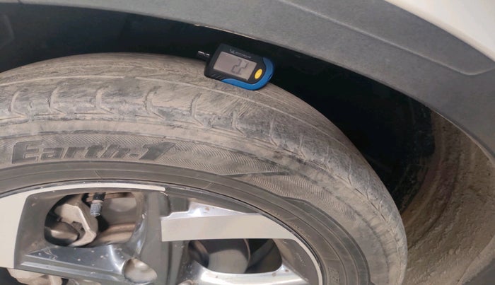 2020 Hyundai VENUE SX(O) 1.4 CRDI, Diesel, Manual, 93,777 km, tyre