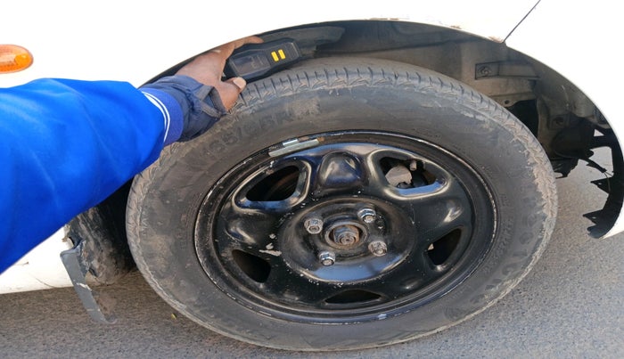 2015 Chevrolet Beat LT DIESEL, Diesel, Manual, 98,263 km, tyre