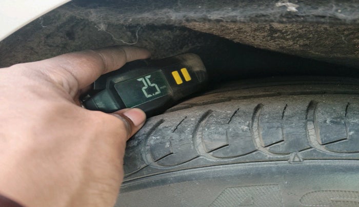 2013 Ford Ecosport TITANIUM 1.5L DIESEL, Diesel, Manual, 75,007 km, tyre