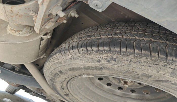 2015 Mahindra XUV500 W10, Diesel, Manual, 42,473 km, tyre