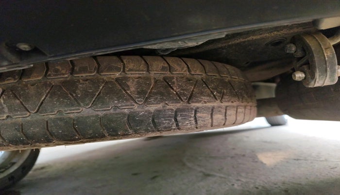 2024 Tata NEXON Pure S 1.2 iCNG, Petrol, Manual, 23,504 km, tyre