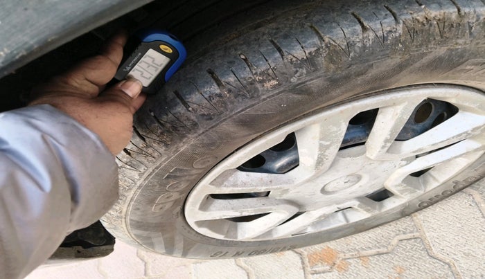 2017 Maruti Vitara Brezza VDI (O), Diesel, Manual, 1,63,230 km, tyre