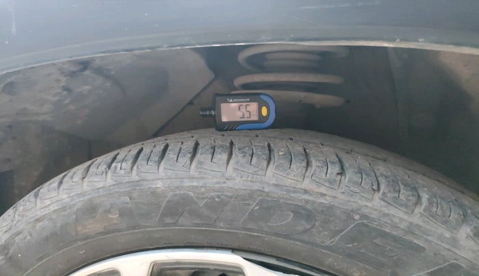 2019 Maruti Vitara Brezza VDI, Diesel, Manual, 94,130 km, tyre