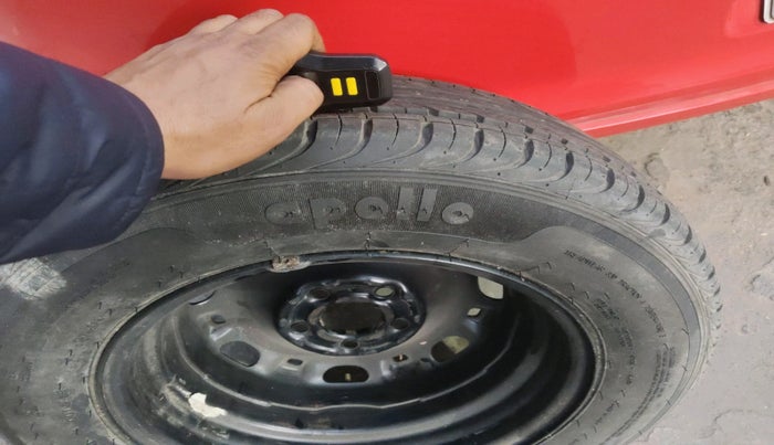 2011 Volkswagen Polo HIGHLINE1.2L, Petrol, Manual, 59,766 km, tyre