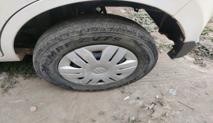 2020 Maruti Alto LXI CNG, Petrol, Manual, 74,109 km, tyre