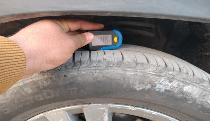 2017 Maruti Vitara Brezza ZDI PLUS DUAL TONE, Diesel, Manual, 1,52,131 km, tyre