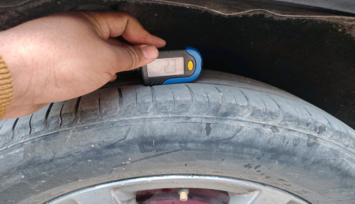 2017 Maruti Vitara Brezza ZDI PLUS DUAL TONE, Diesel, Manual, 1,52,131 km, tyre