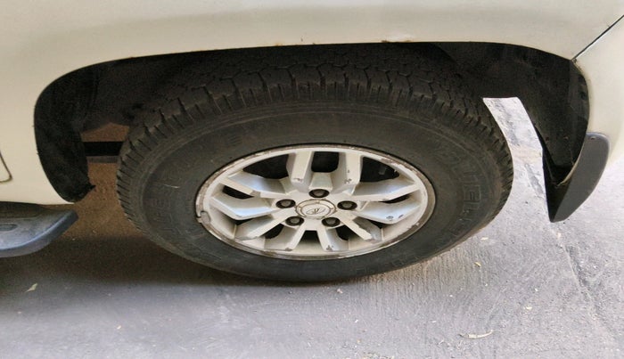 2016 Mahindra TUV300 T8, Diesel, Manual, 1,69,398 km, tyre