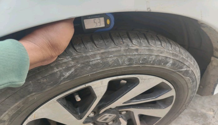 2019 Honda Civic 1.8L I-VTEC VX CVT, Petrol, Automatic, 70,777 km, tyre