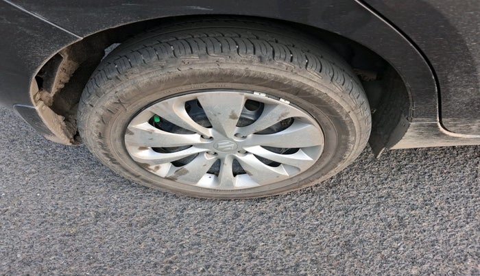 2018 Maruti Baleno DELTA PETROL 1.2, Petrol, Manual, 80,696 km, tyre