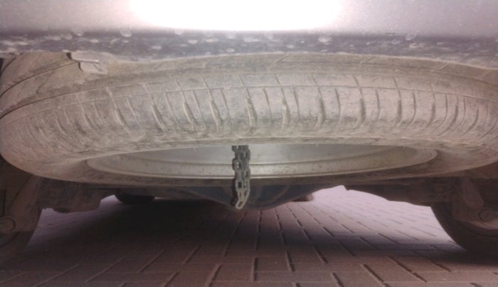 2016 Toyota Innova Crysta 2.8 ZX AT 7 STR, Diesel, Automatic, 99,430 km, tyre