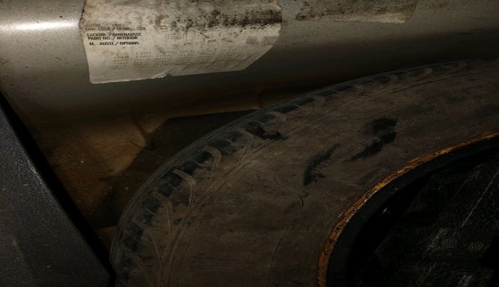 2011 Skoda Fabia AMBIENTE 1.2 MPI, Petrol, Manual, 57,022 km, tyre