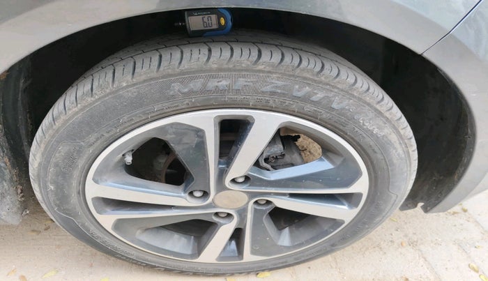 2022 Tata ALTROZ XZ PETROL, Petrol, Manual, 59,865 km, tyre