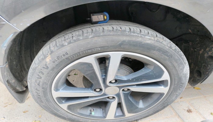 2022 Tata ALTROZ XZ PETROL, Petrol, Manual, 59,865 km, tyre