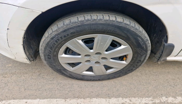 2012 Volkswagen Polo TRENDLINE 1.2L PETROL, Petrol, Manual, 75,616 km, tyre