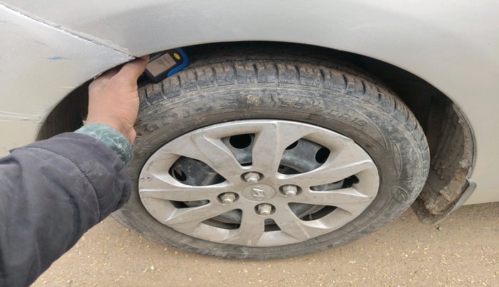 2014 Hyundai Eon MAGNA +, Petrol, Manual, 25,673 km, tyre