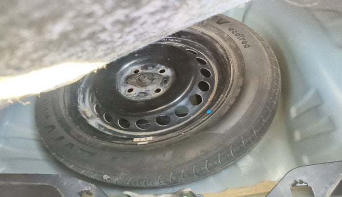 2021 Maruti Baleno DELTA PETROL 1.2, Petrol, Manual, 53,229 km, tyre