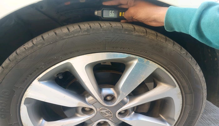 2017 Hyundai Elite i20 ASTA 1.2 (O), Petrol, Manual, 75,072 km, tyre