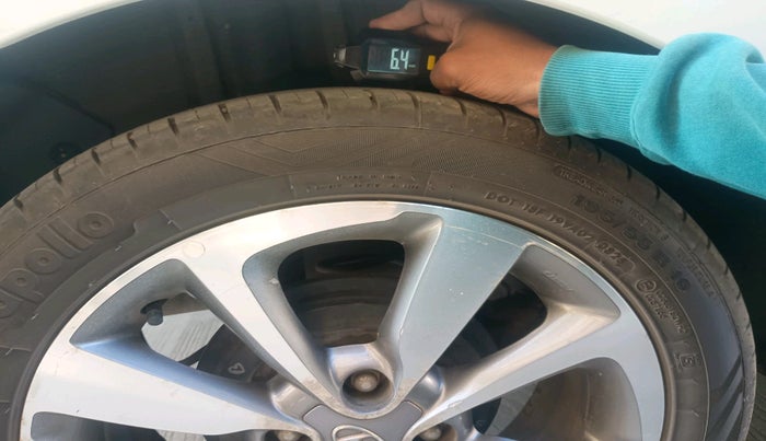 2017 Hyundai Elite i20 ASTA 1.2 (O), Petrol, Manual, 75,072 km, tyre