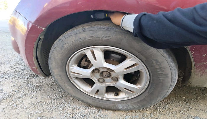 2010 Hyundai i20 ASTA 1.2, Petrol, Manual, 2,08,321 km, tyre